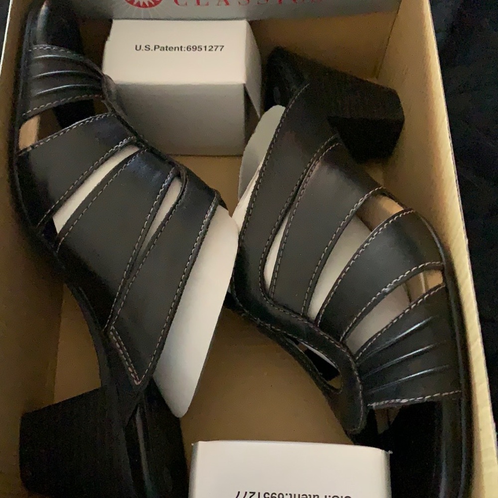 Black Earth spirit heeled sandals